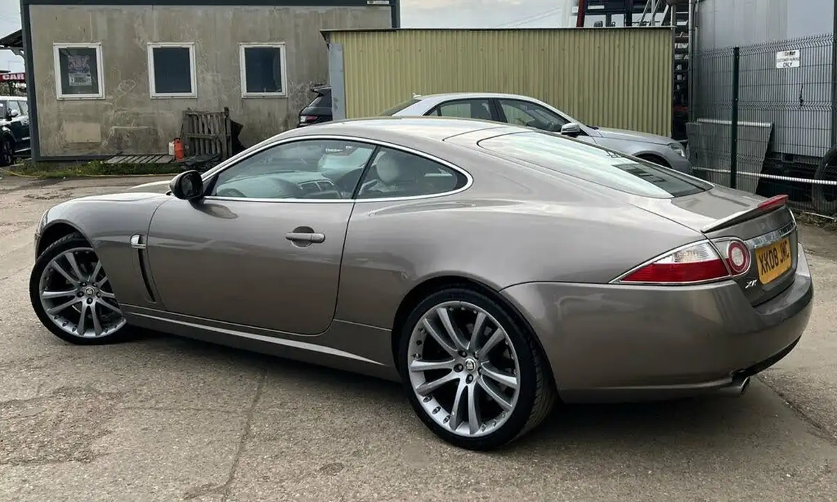 2008-jaguar-xk-42-coupe-big-3