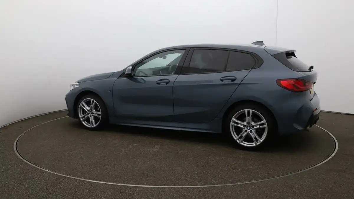 2024-bmw-1-series-15-118i-m-sport-lcp-dct-big-47