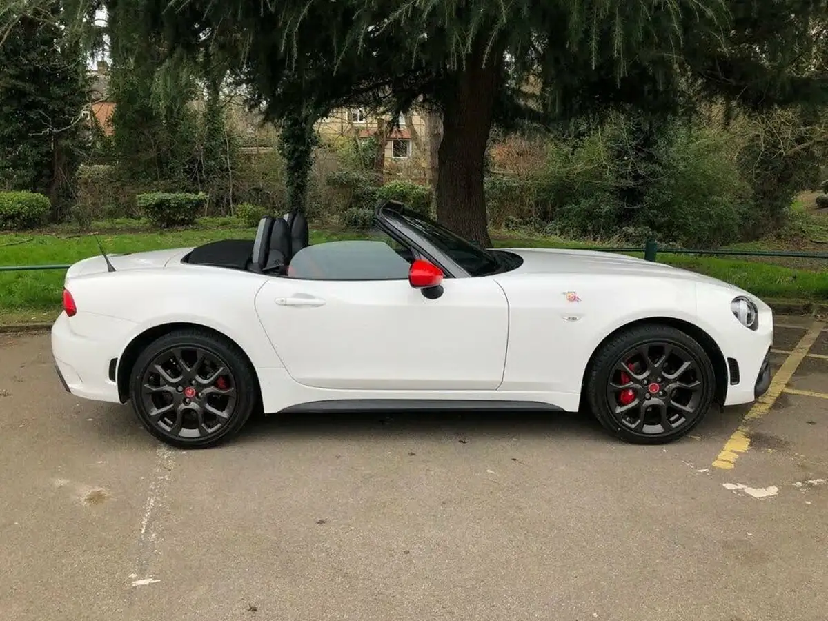2017-abarth-124-14-multiair-spider-auto-big-7