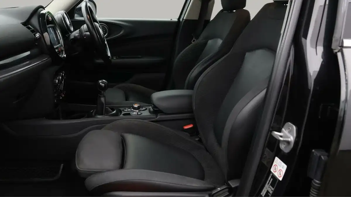 2018-mini-clubman-20td-cooper-d-big-13