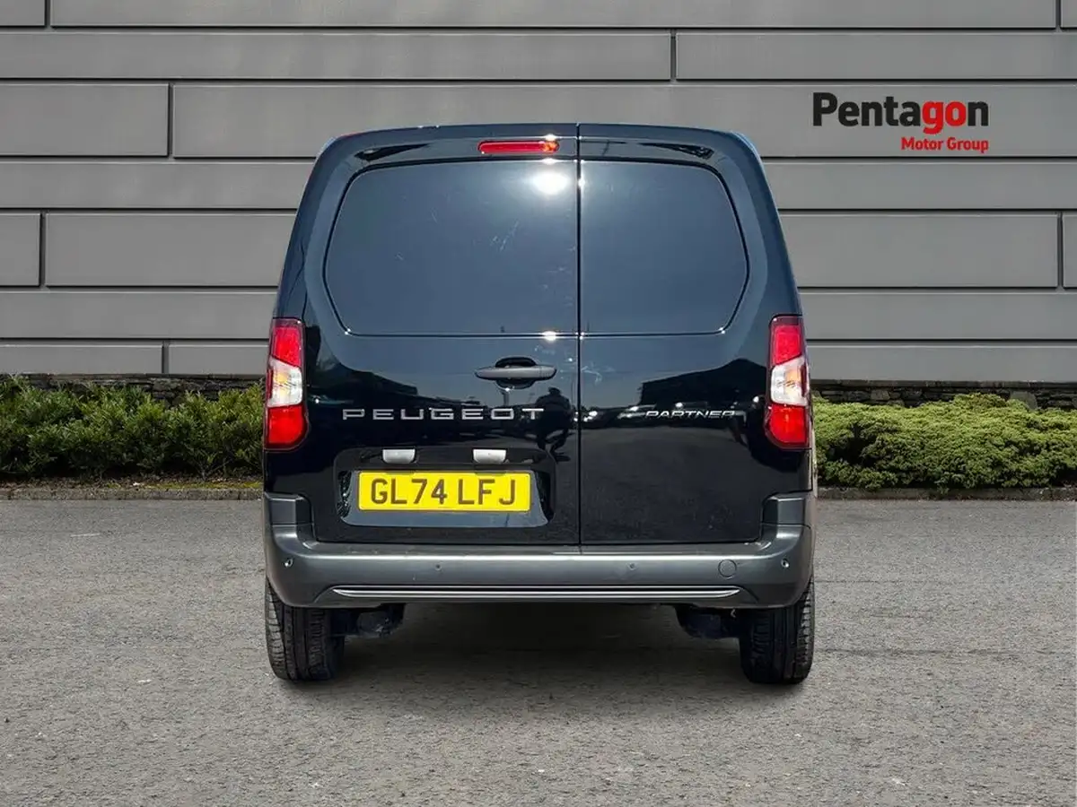 2024-peugeot-partner-15-bluehdi-professional-100pseu6d-big-14