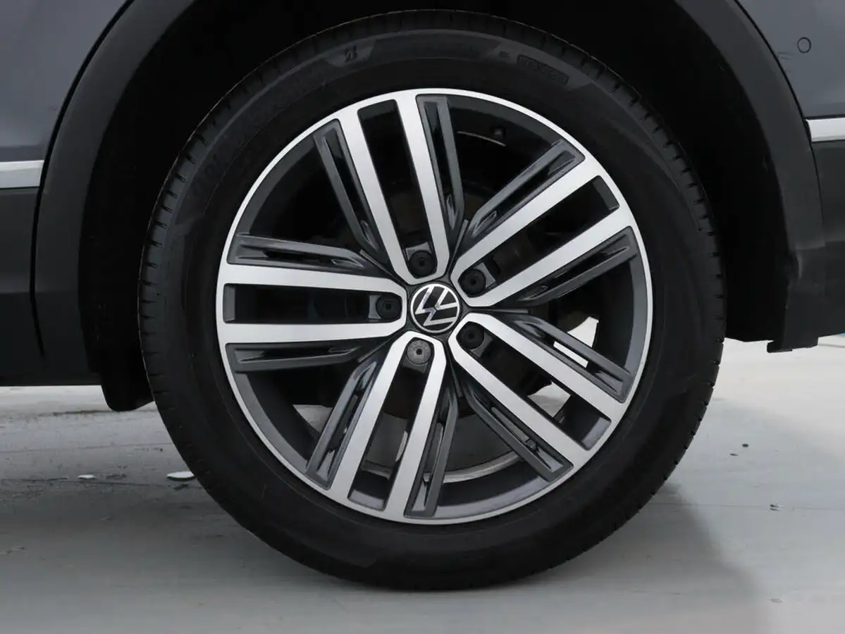 2021-volkswagen-tiguan-20-tsi-elegance-big-11