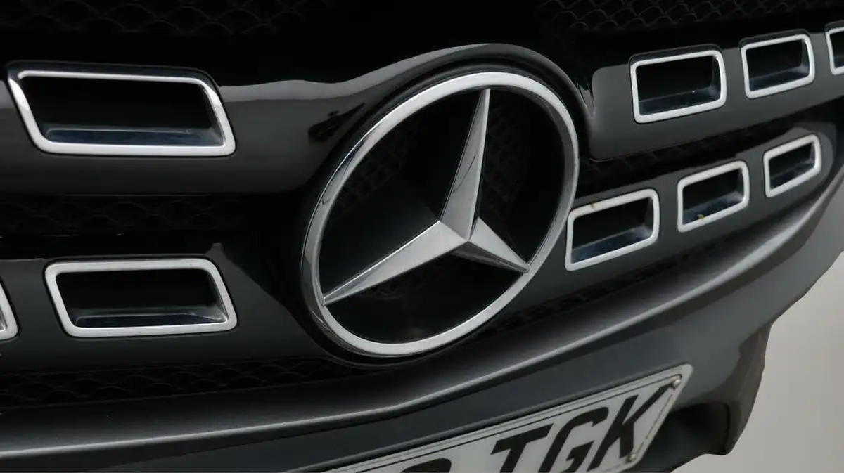 2020-mercedes-benz-gla-class-16-gla-200-amg-line-edition-plus-7g-dct-big-21