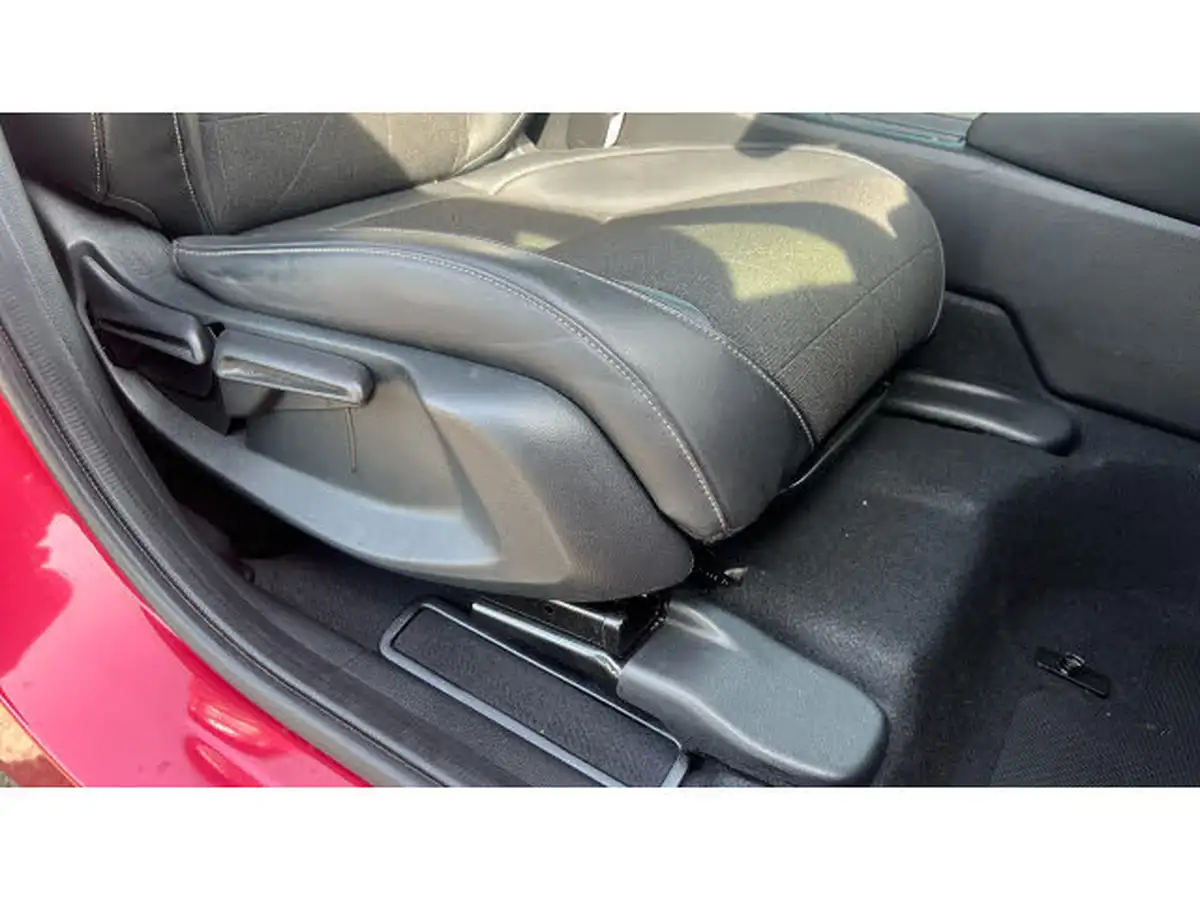 2022-honda-hr-v-15-i-mmd-advance-big-18