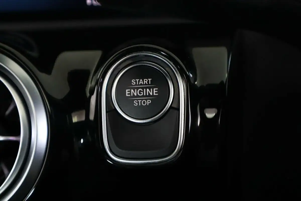 2020-mercedes-benz-a-class-13-a250e-amg-line-premium-plus-saloon-4d-big-55