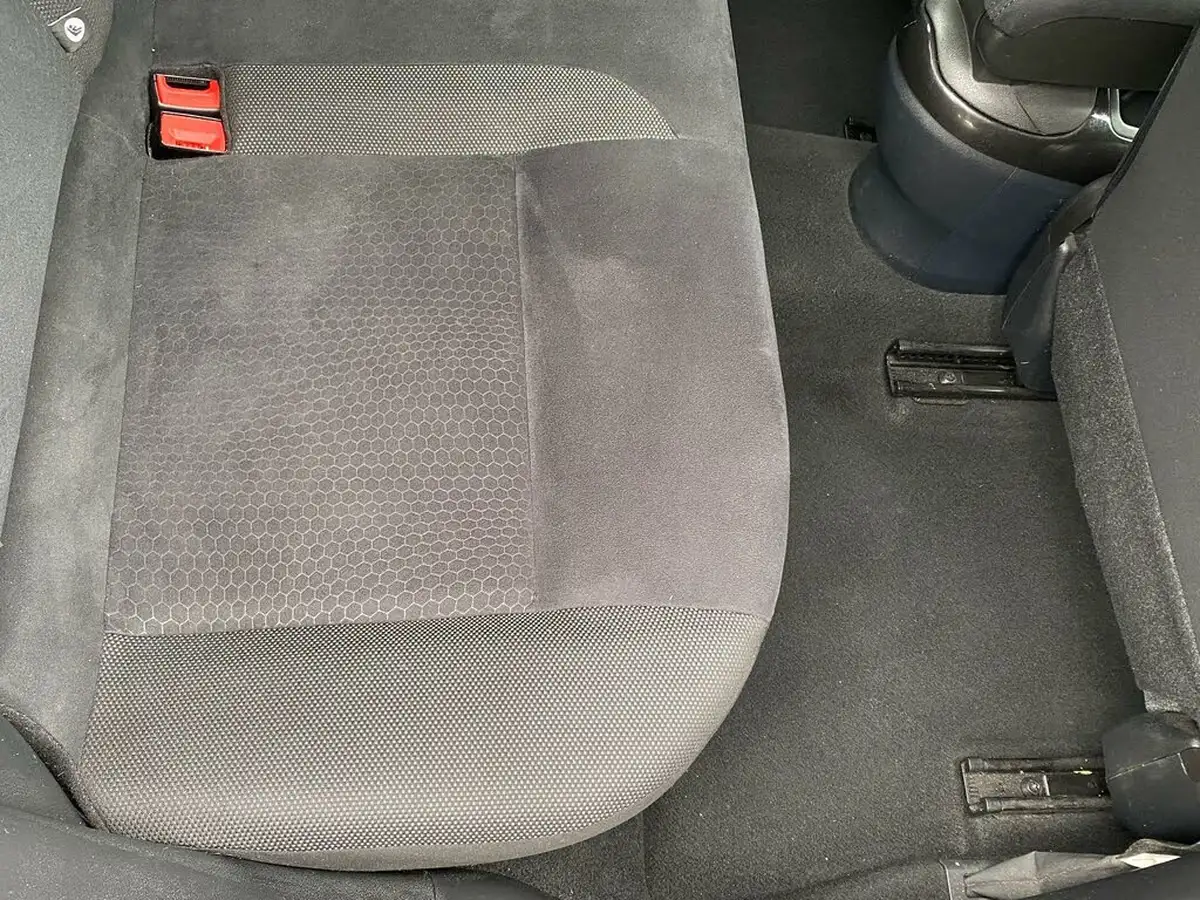 2014-nissan-juke-12-acenta-premium-big-28