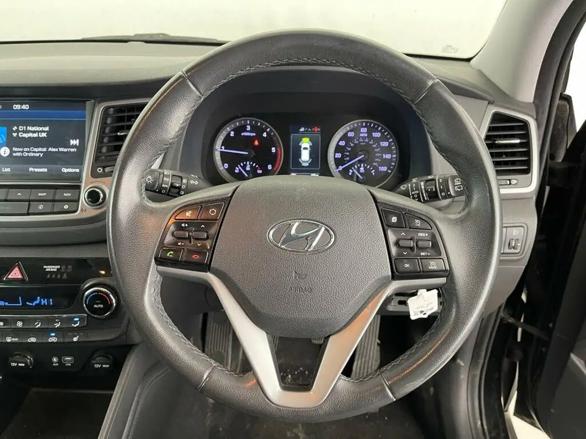 2017-hyundai-tucson-17crdi-blue-drive-sport-edition-116ps-big-11