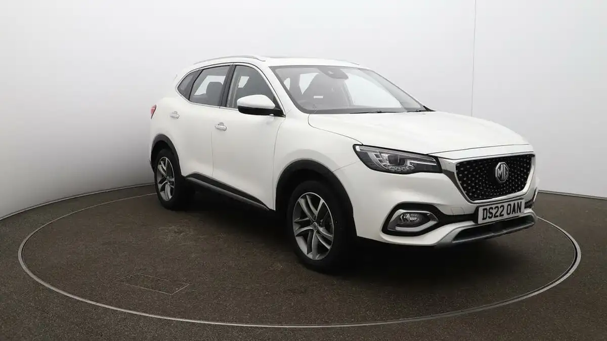 2022-mg-hs-15t-gdi-exclusive-162ps-dct-big-43