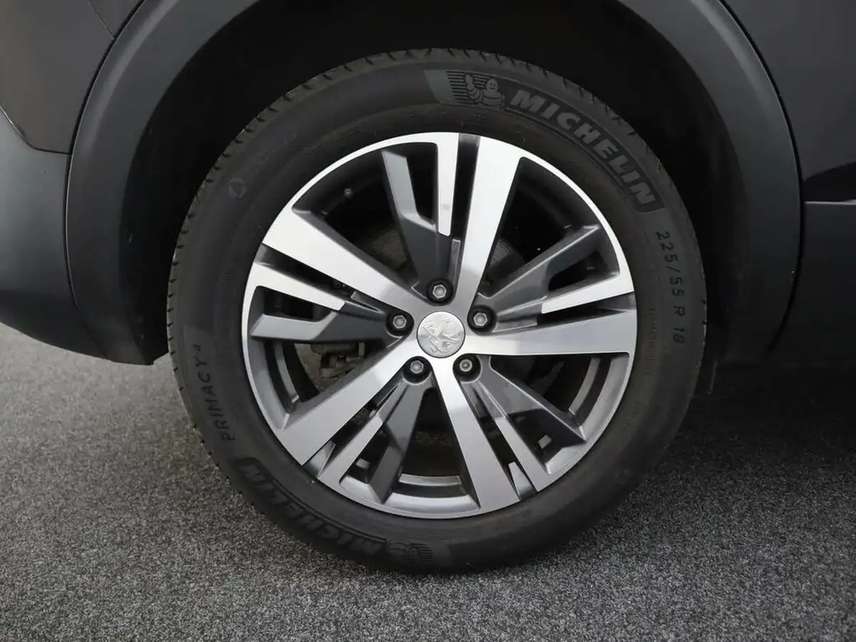 2022-peugeot-5008-suv-15-bluehdi-allure-premium-big-6