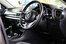 2014-mazda-mazda3-20-se-l-nav-hatchback-5d-small-4