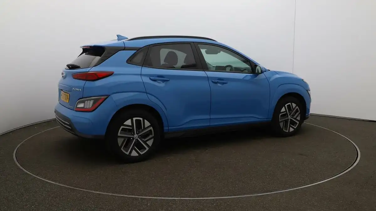 2022-hyundai-kona-e-premium-204ps-64kwh-7kw-obc-big-52