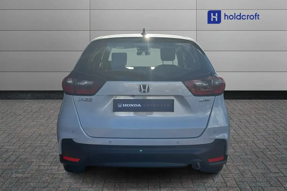 2024-honda-jazz-15-i-mmd-elegance-big-7