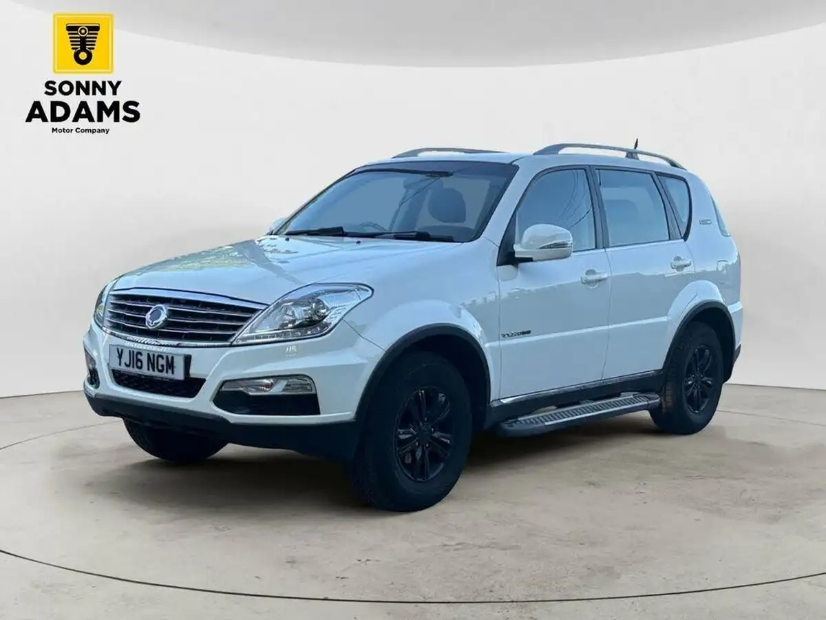 2016-kgm-ssangyong-rexton-w-22td-se-auto-big-6