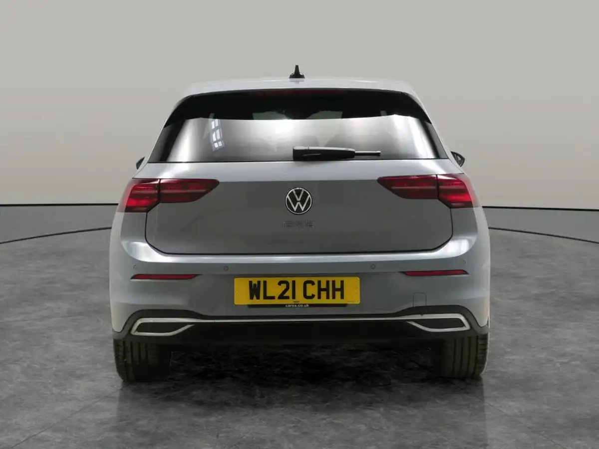 2021-volkswagen-golf-14-tsi-gte-big-13