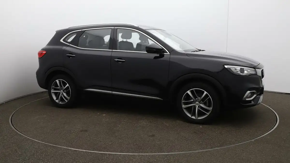 2022-mg-hs-15t-gdi-excite-162ps-big-44