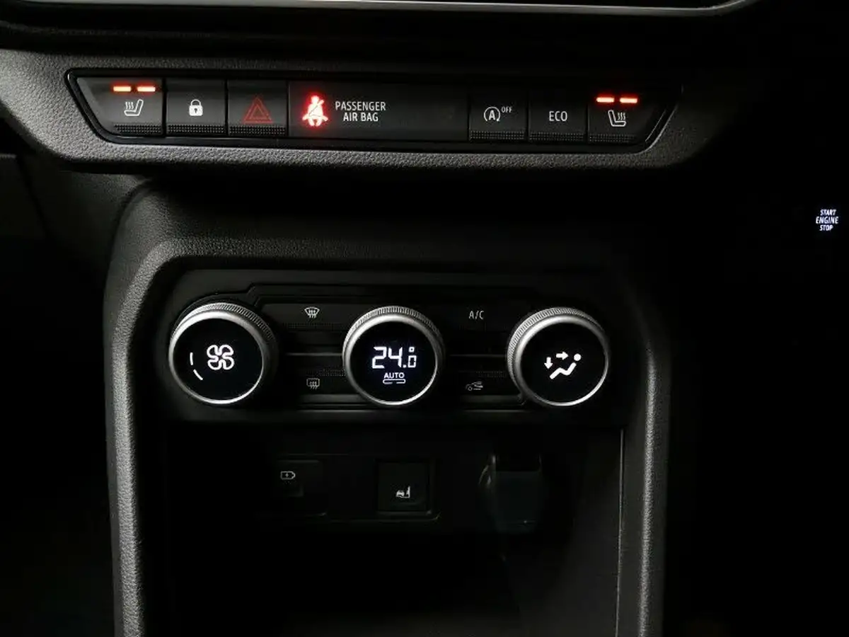 2023-dacia-sandero-stepway-10-tce-essential-90bhp-big-12