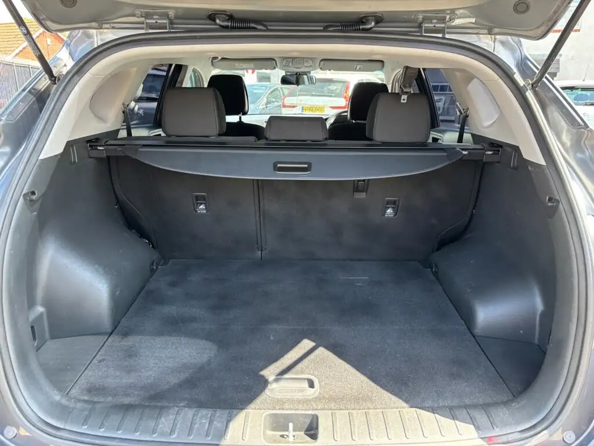 2017-hyundai-tucson-17crdi-blue-drive-se-nav-116ps-big-22