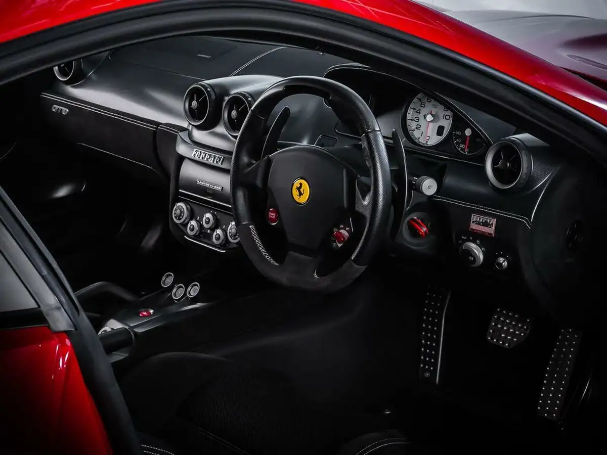 2011-ferrari-599-60-gto-big-2