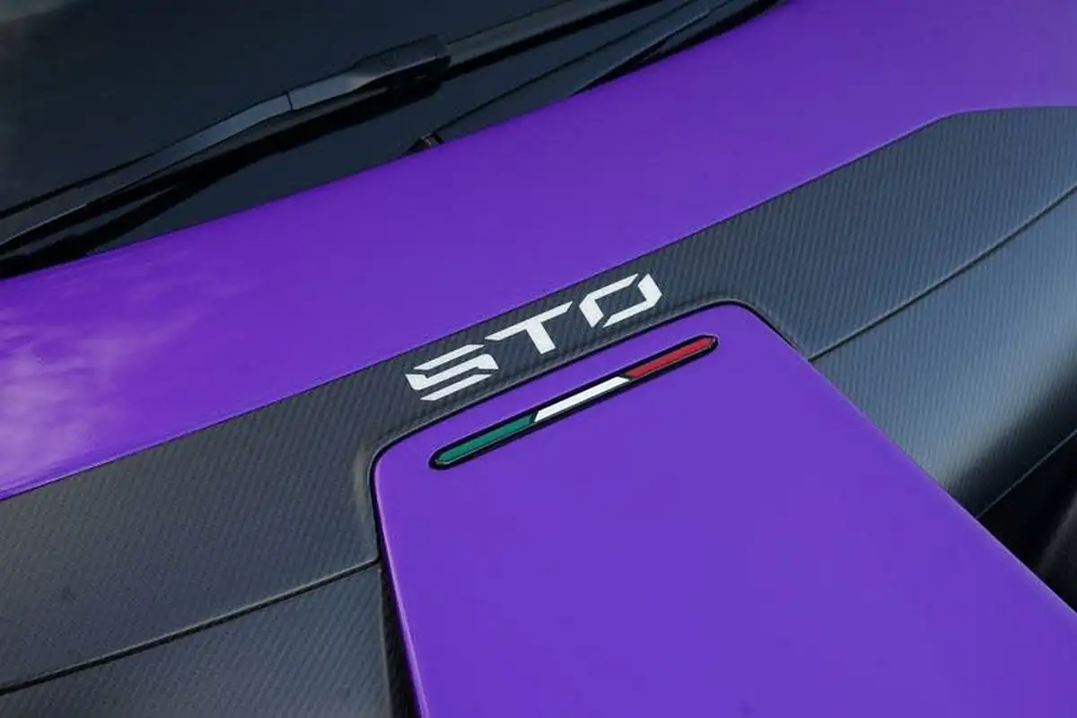 2023-lamborghini-huracan-big-9