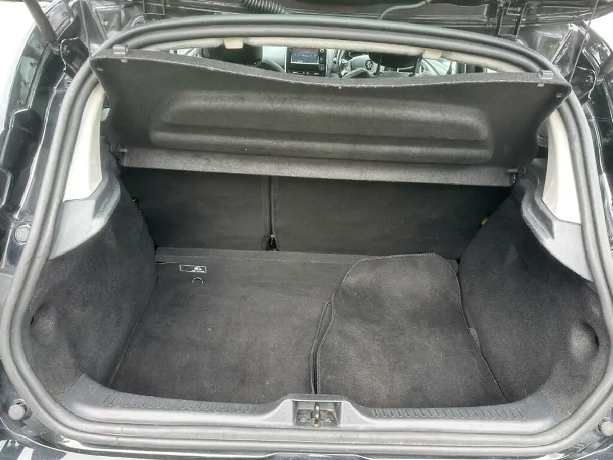 2015-renault-clio-15dci-dynamique-s-medianavss-big-24