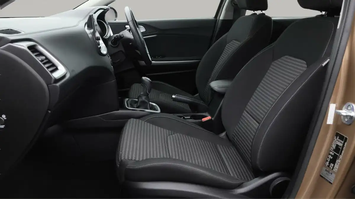 2022-kia-xceed-10-t-gdi-2-big-13