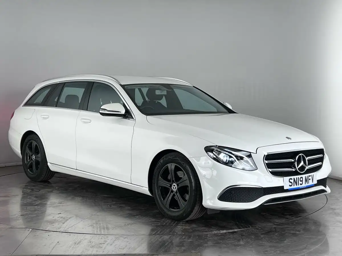 2019-mercedes-benz-e-class-20-e200-se-estate-5d-big-0