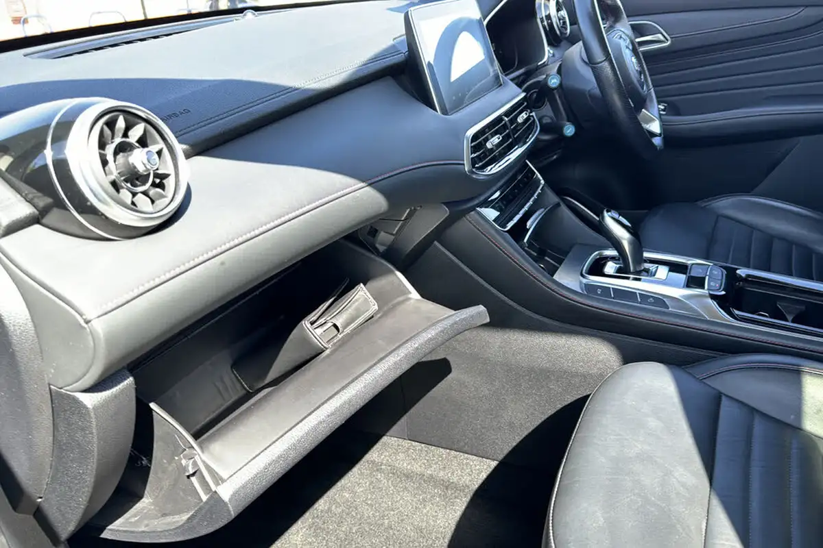 2023-mg-hs-15t-gdi-trophy-258ps-plug-in-hybrid-auto-big-32