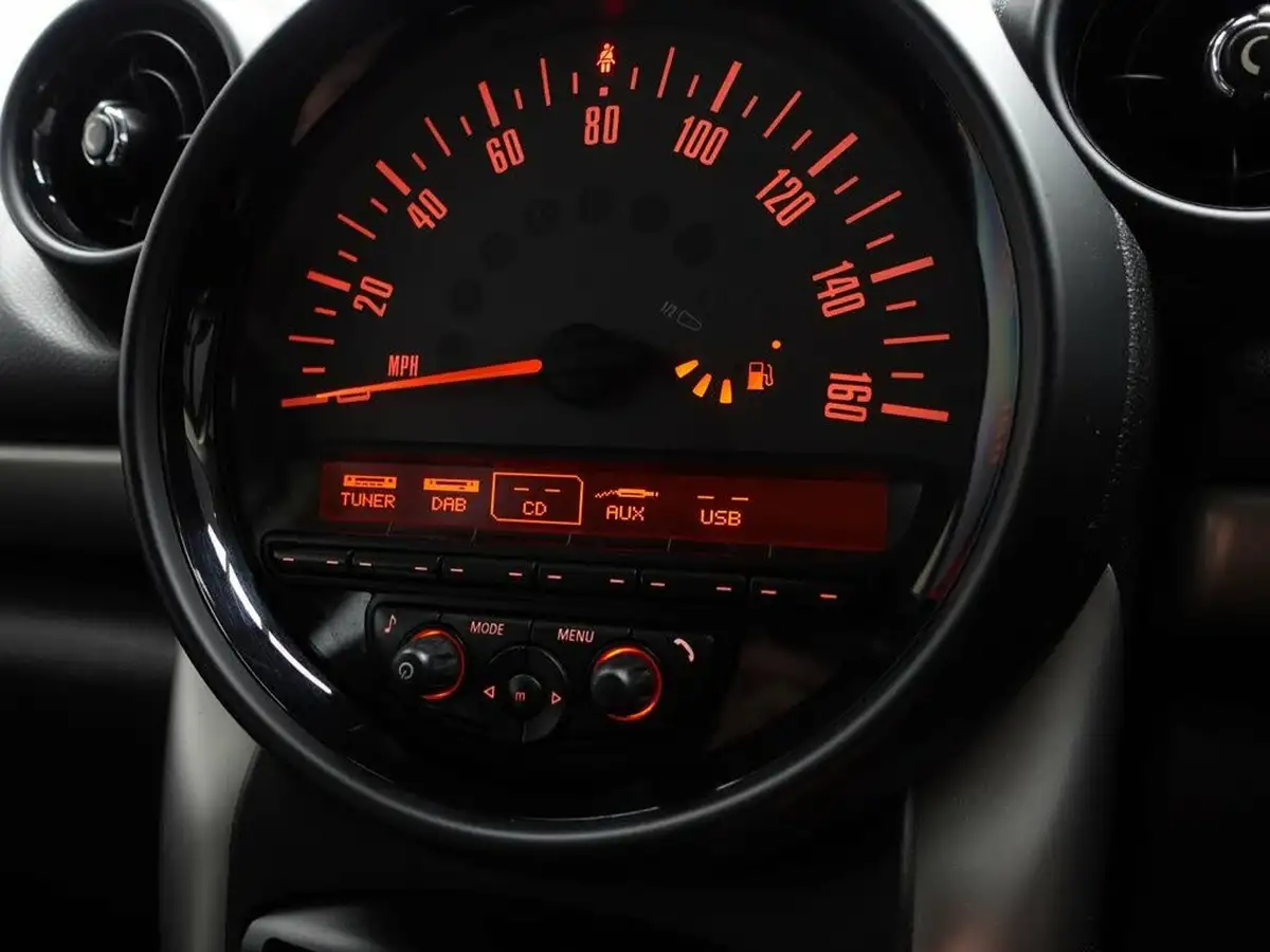 2016-mini-paceman-16td-cooper-d-chili-ss-big-20