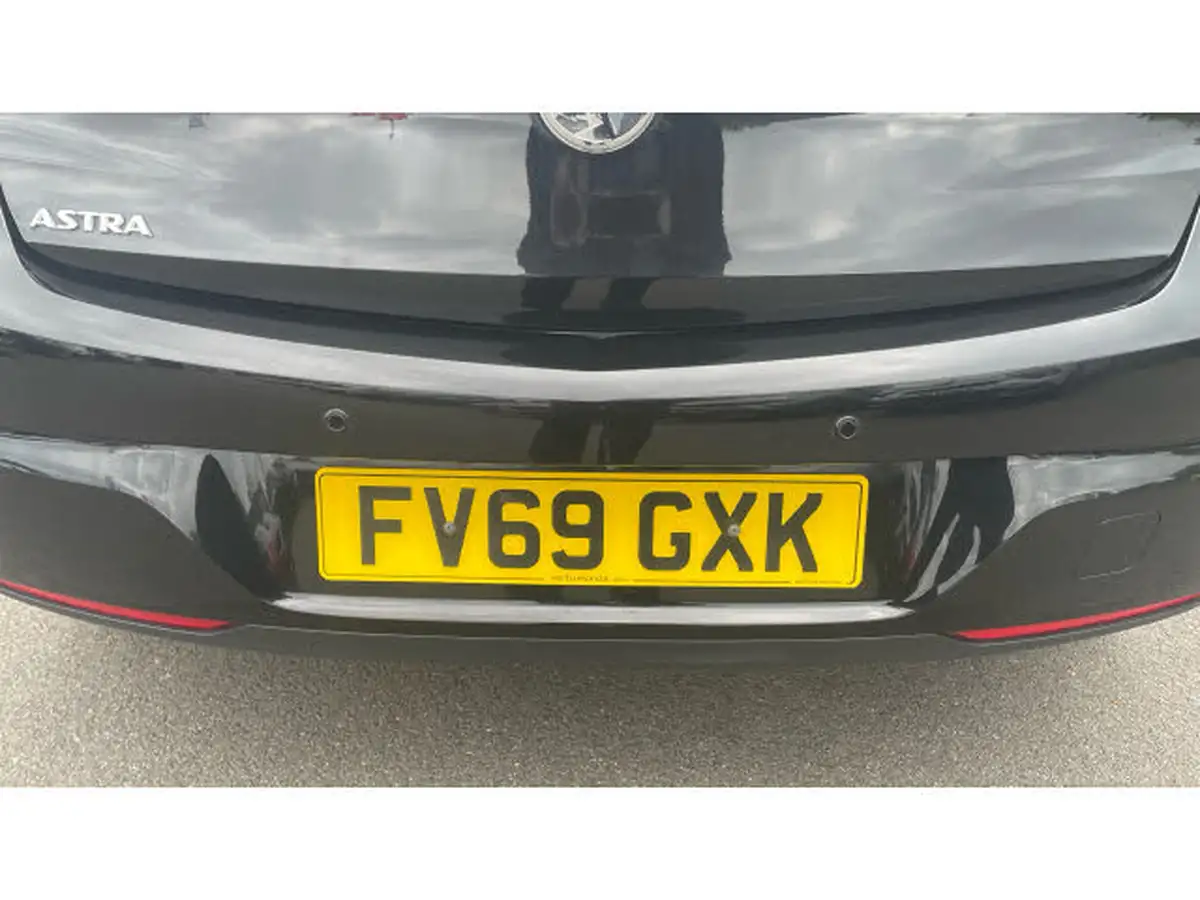 2019-vauxhall-astra-16cdti-griffin-big-33