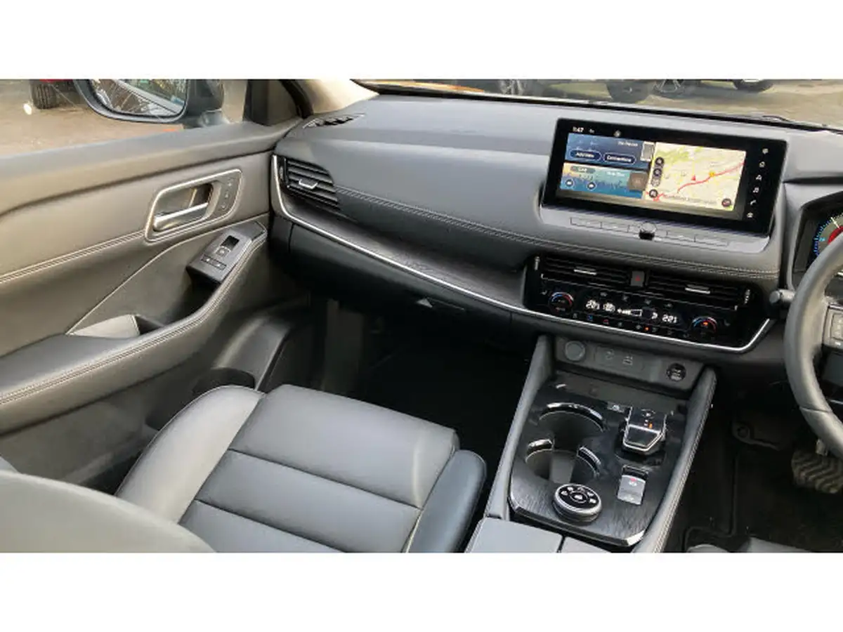 2024-nissan-x-trail-15-e-power-tekna-213ps-e-4orce-big-13