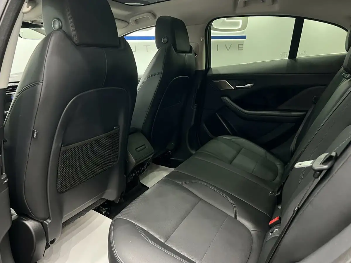 2020-jaguar-i-pace-ev400-s-big-58