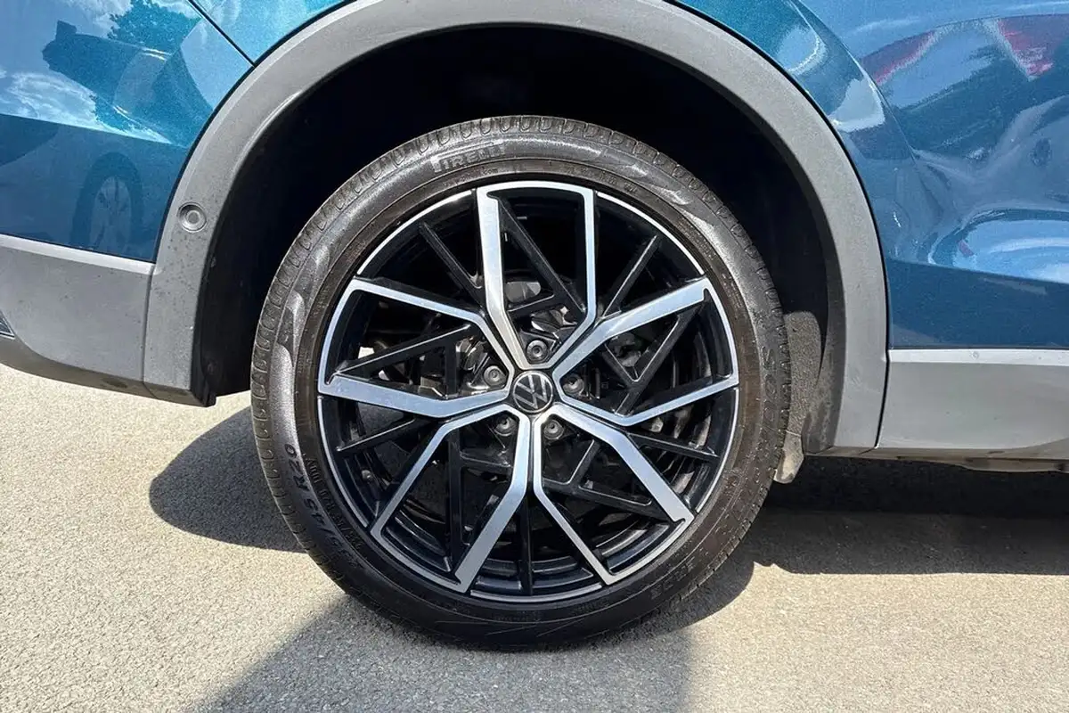 2024-volkswagen-tiguan-15-etsi-elegance-big-21