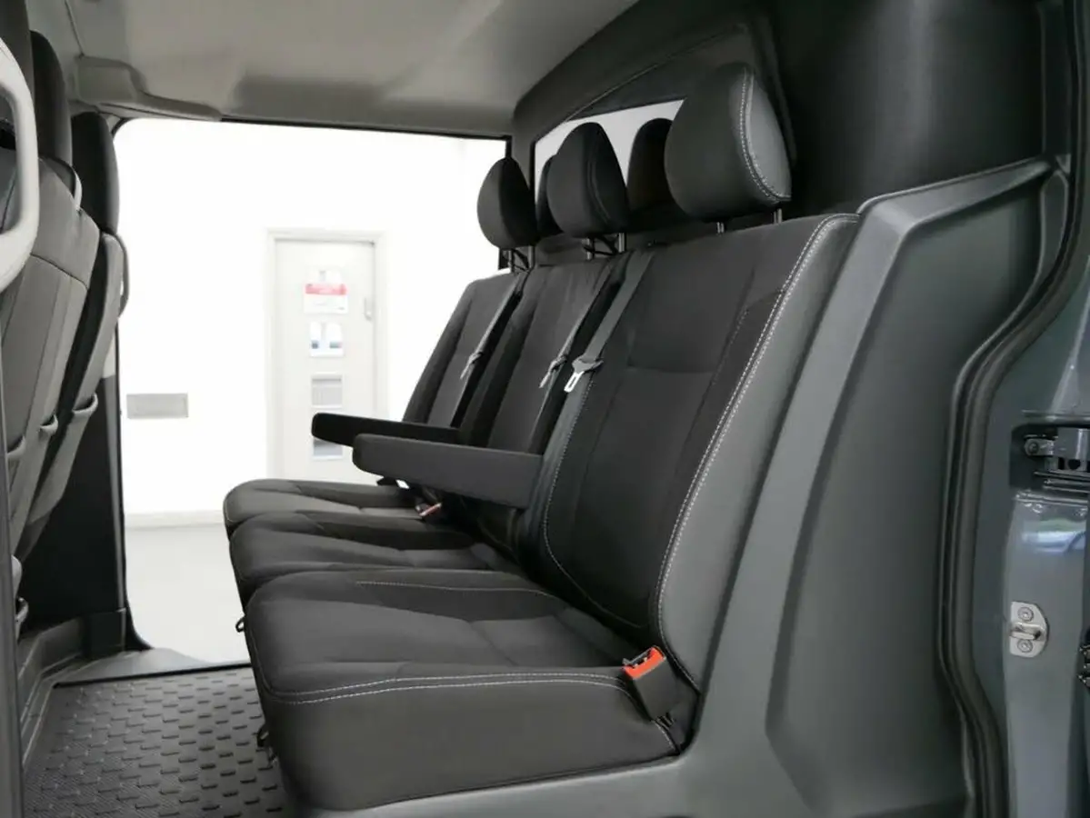 2022-renault-trafic-20dci-ll30-150-sport-crew-big-3