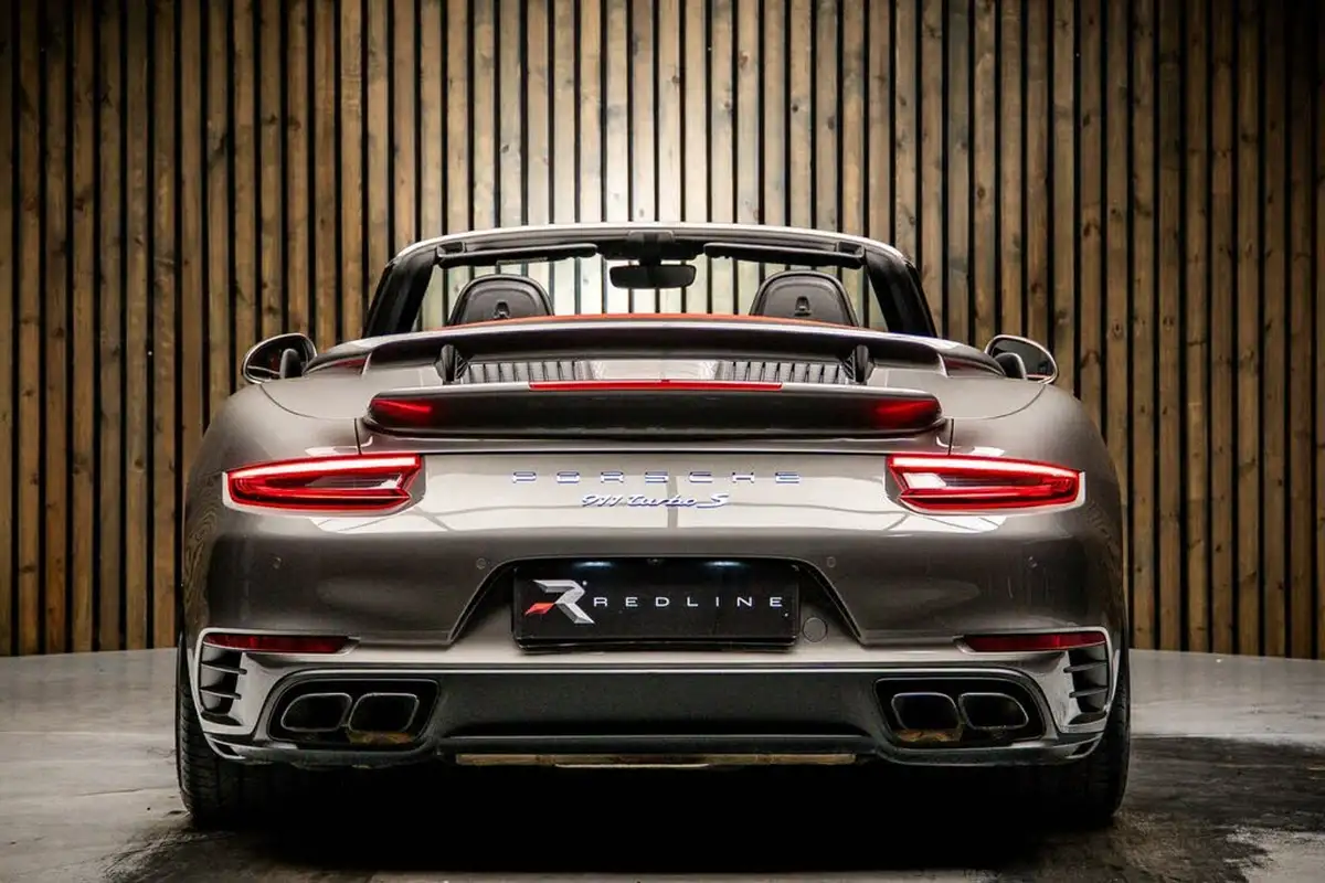 2017-porsche-911-38-turbo-s-cabriolet-big-4