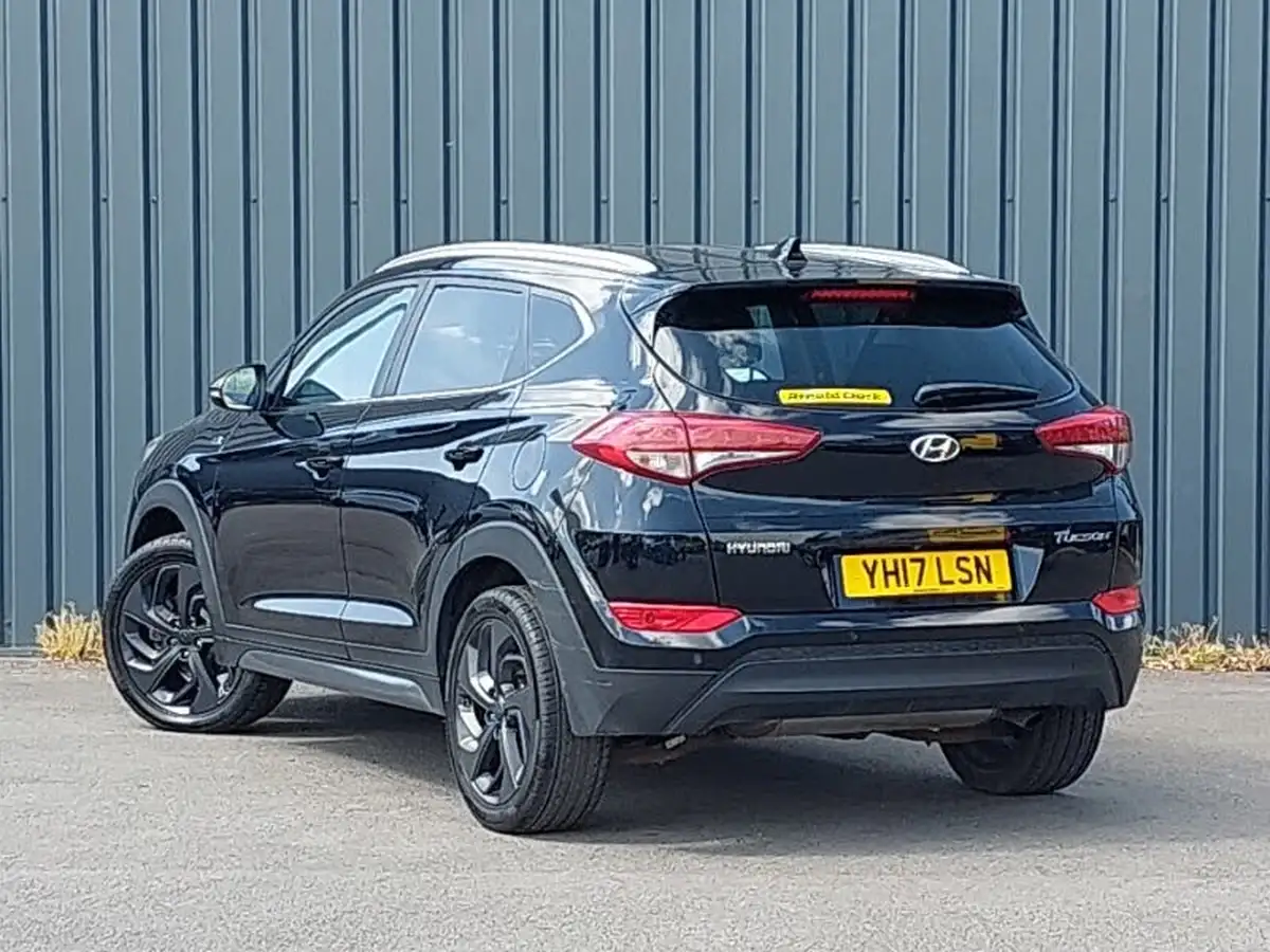 2017-hyundai-tucson-17crdi-blue-drive-sport-edition-116ps-big-1