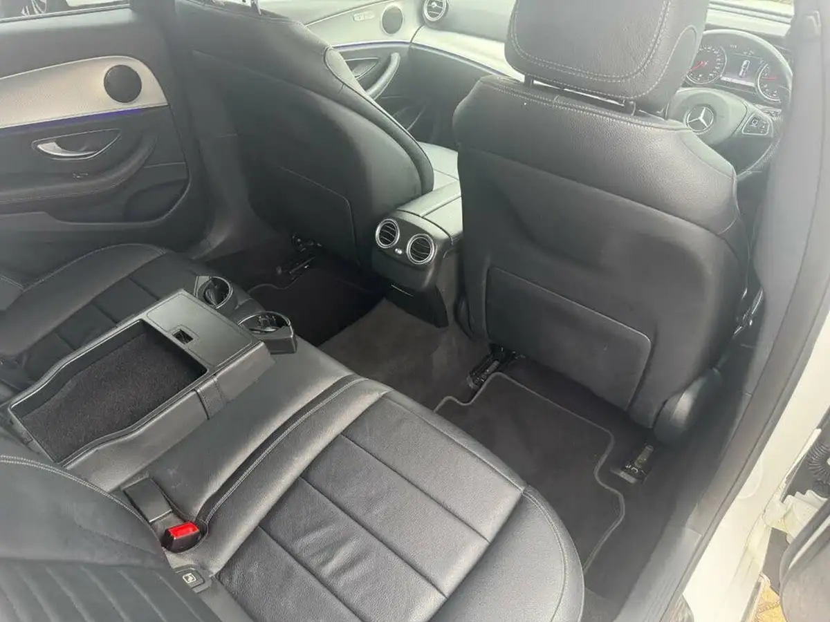 2017-mercedes-benz-e-class-20d-e220d-se-ss-estate-5d-big-31