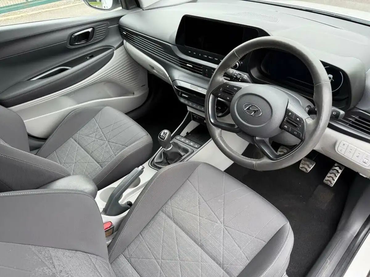 2021-hyundai-bayon-10-t-gdi-ultimate-120ps-big-11