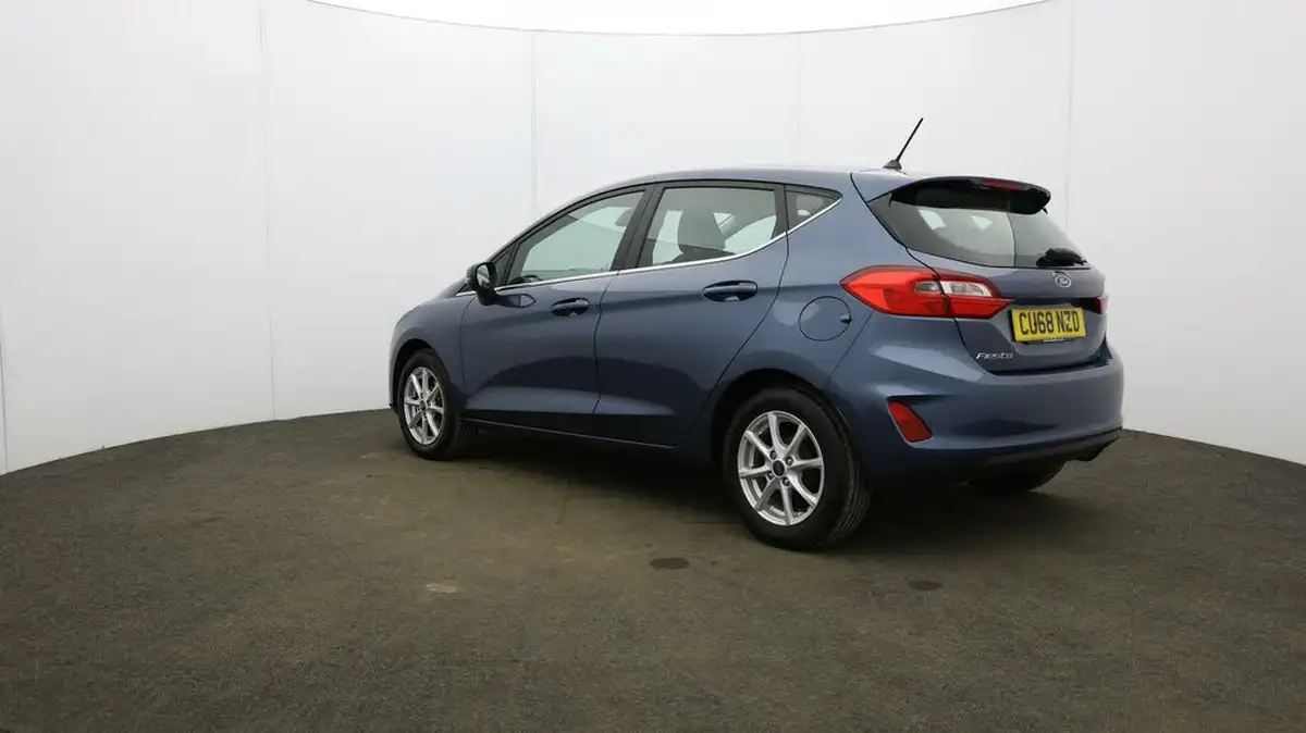 2018-ford-fiesta-11-ti-vct-zetec-5d-big-46