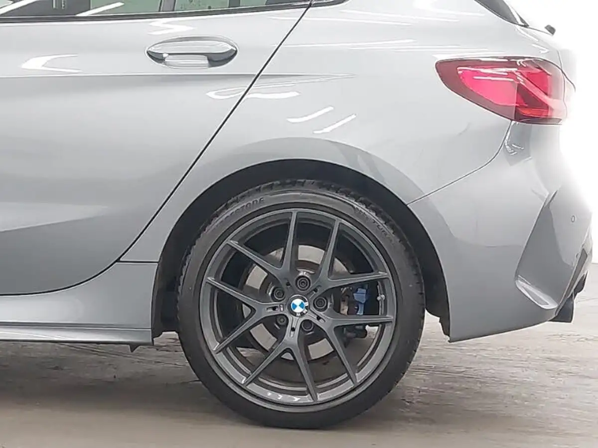 2023-bmw-1-series-15-118i-m-sport-lcp-dct-big-11