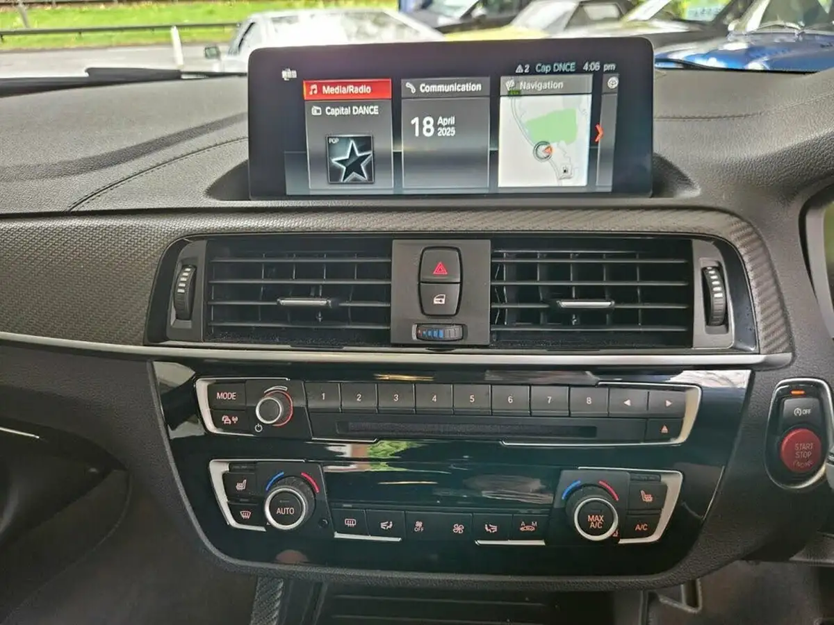 2020-bmw-2-series-30-m2-competition-big-66