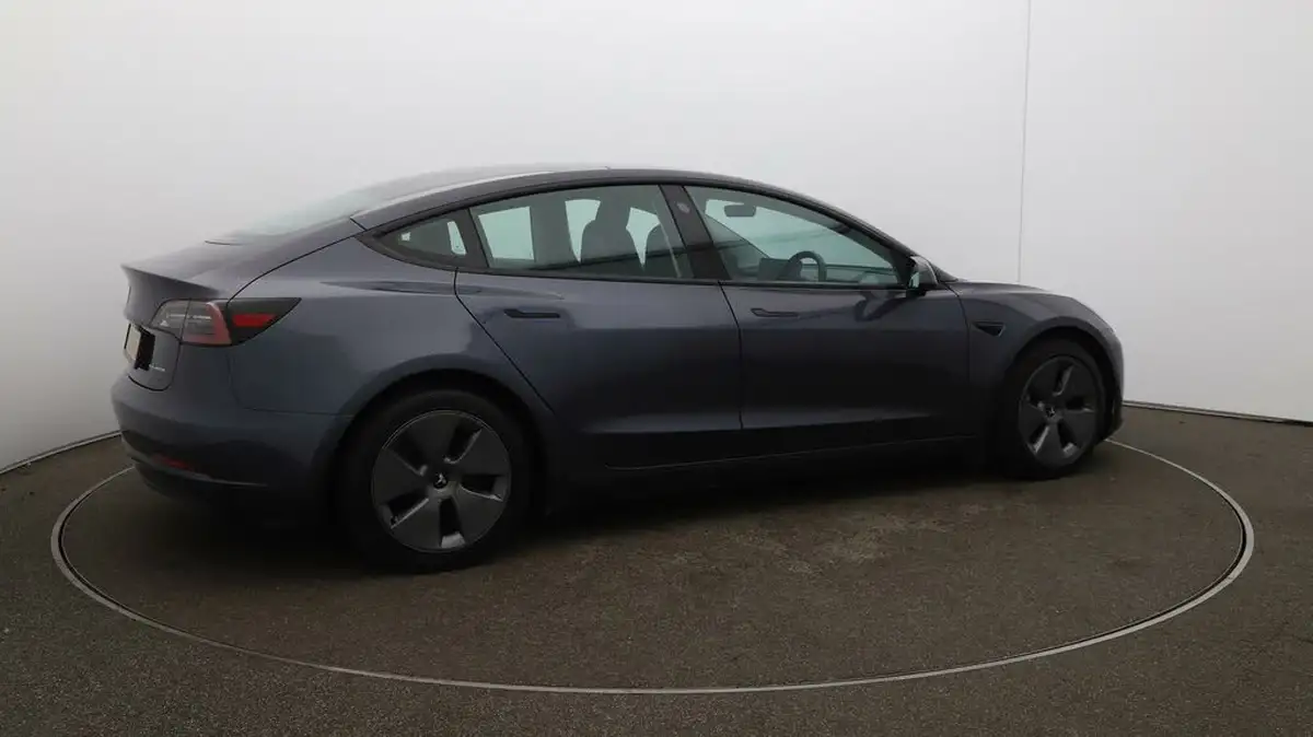 2021-tesla-model-3-e-long-range-4x4-big-44