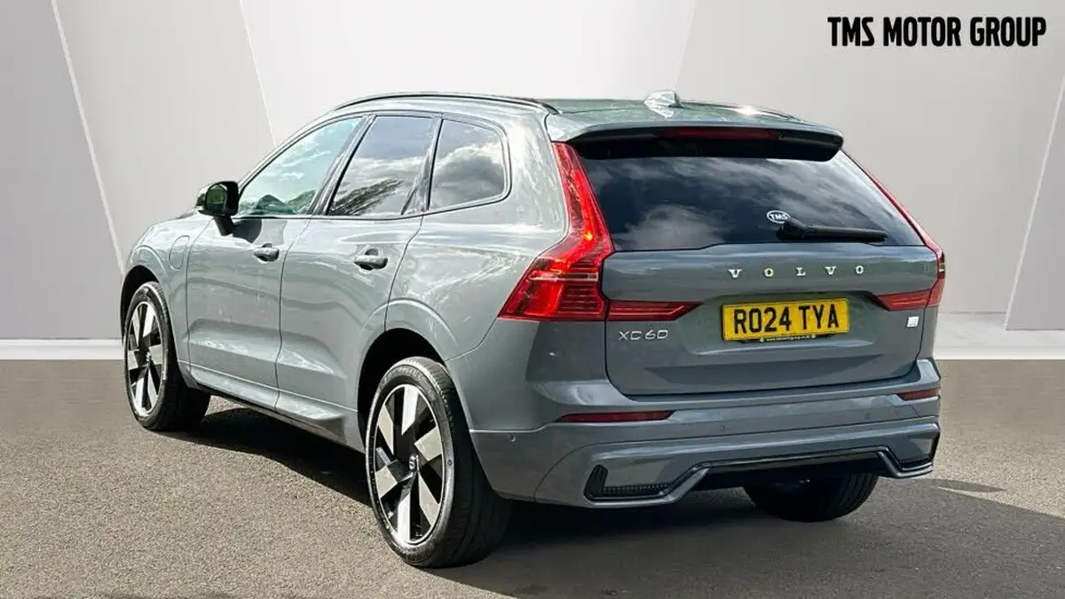 2024-volvo-xc60-20-b5-plus-big-1