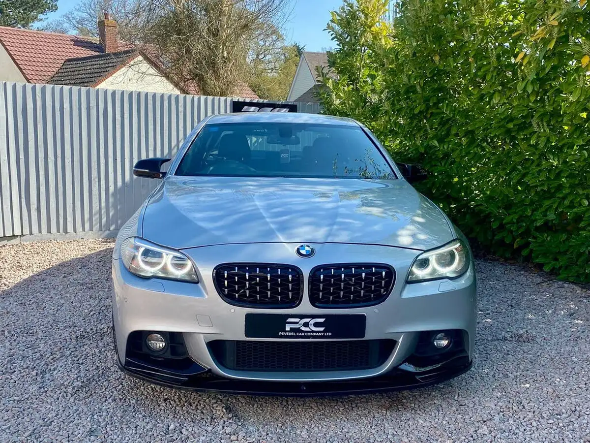 2016-bmw-5-series-20td-520d-m-sport-190bhp-saloon-4d-auto-big-4