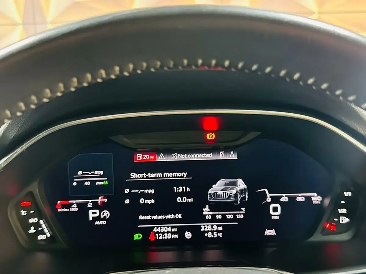 2019-audi-q3-20-35-tdi-vorsprung-station-wagon-big-43