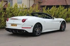 2015-ferrari-california-39-t-small-18