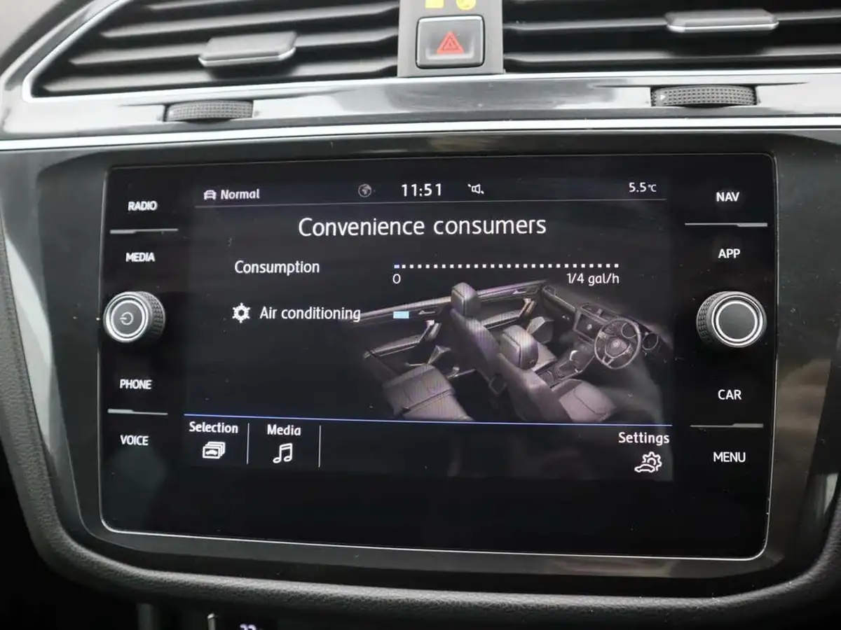 2018-volkswagen-tiguan-14-tsi-se-navigation-150ps-4motion-ss-dsg-big-26