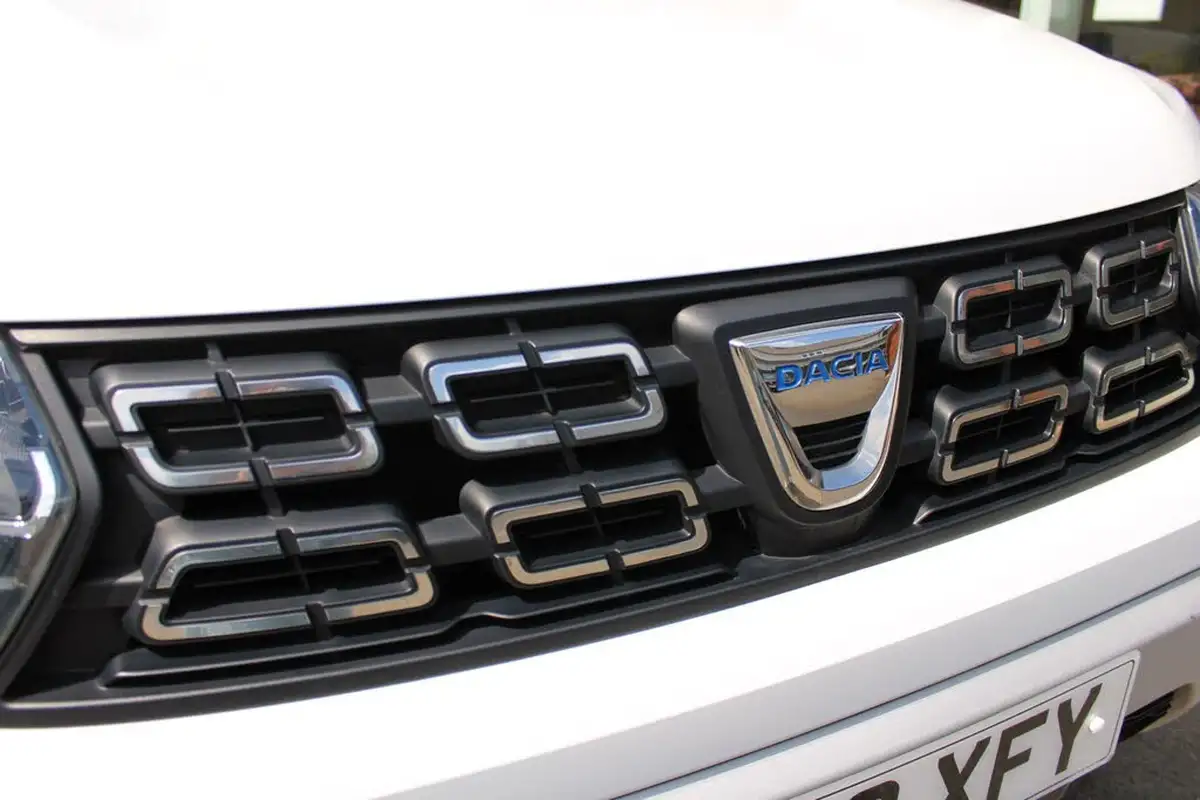2019-dacia-duster-10-tce-comfort-ss-big-48