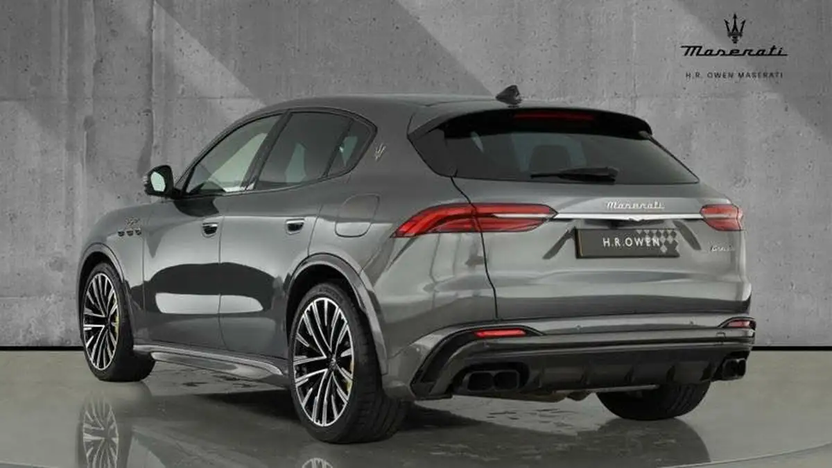 2023-maserati-grecale-30-trofeo-big-1