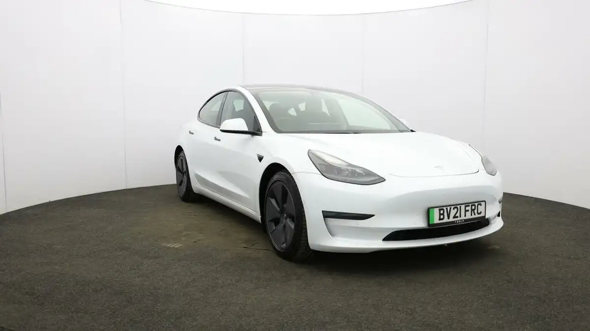 2021-tesla-model-3-e-long-range-4x4-big-38