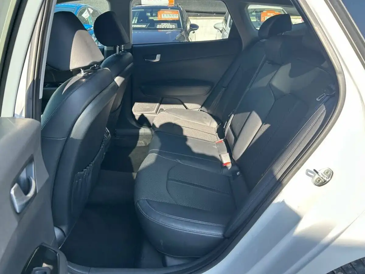 2019-kia-optima-16crdi-3-sportswagon-5d-big-19